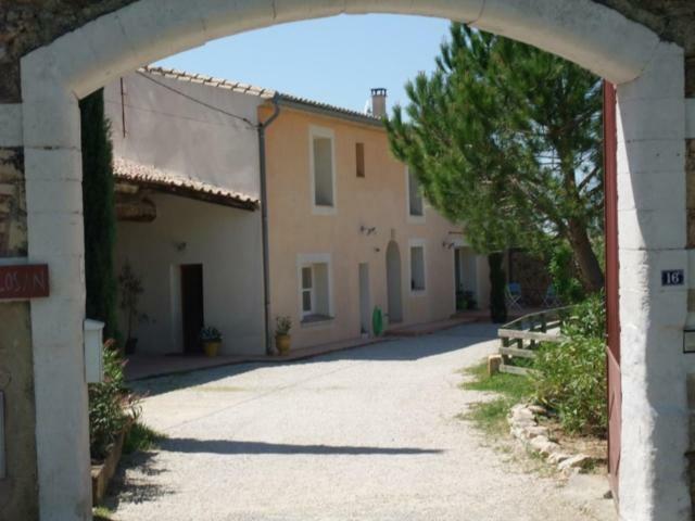 Mas Tolosan Vauvert Exterior foto