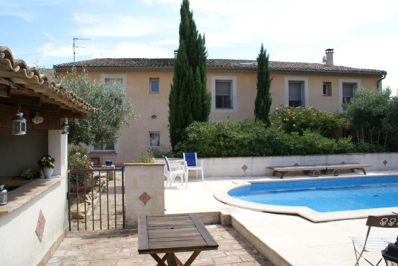 Mas Tolosan Vauvert Exterior foto